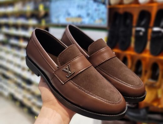 أحذية مزيكا