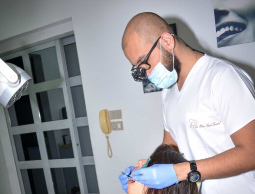 Unident Dental Center