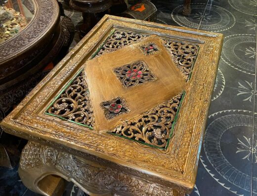 S&S furniture antiques and handicrafts