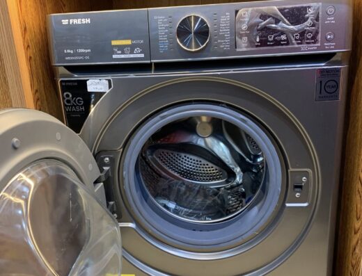 شركة الجلاد. BBC